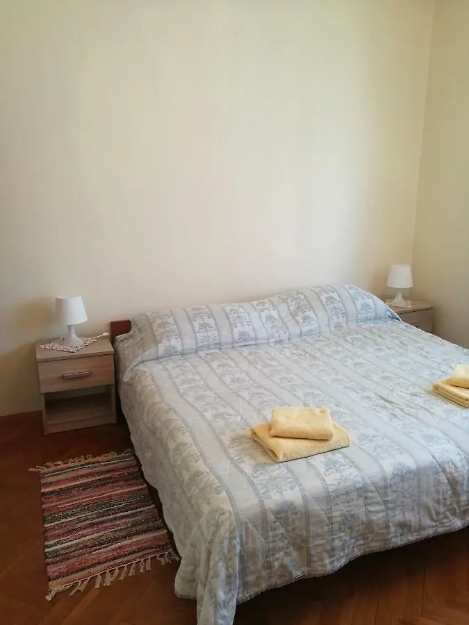 Grubica Guesthouse Πόρετς Πανσιόν